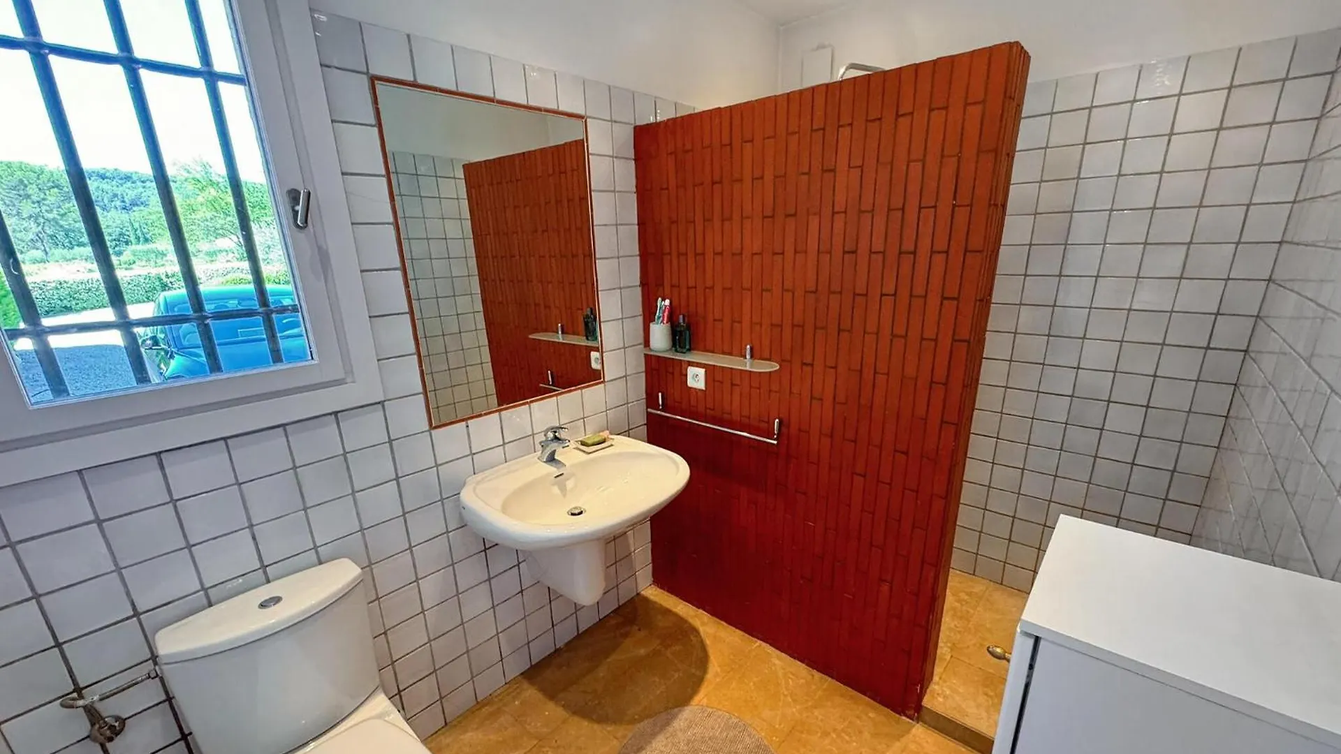 Cozy Home In Salernes With Wifi